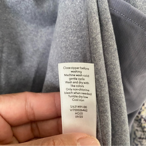 Athleta Girl Ice Storm Full Zip Jacket Sz Large Blue White - Picture 8 of 10